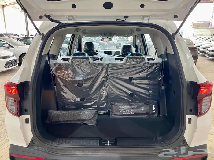 كيا كارينز 2025 نص فل 4