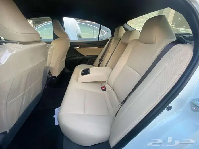 تويوتا كامري 2025 كاش استلام فوري اصفار صادر لوحات اقل سعر 5