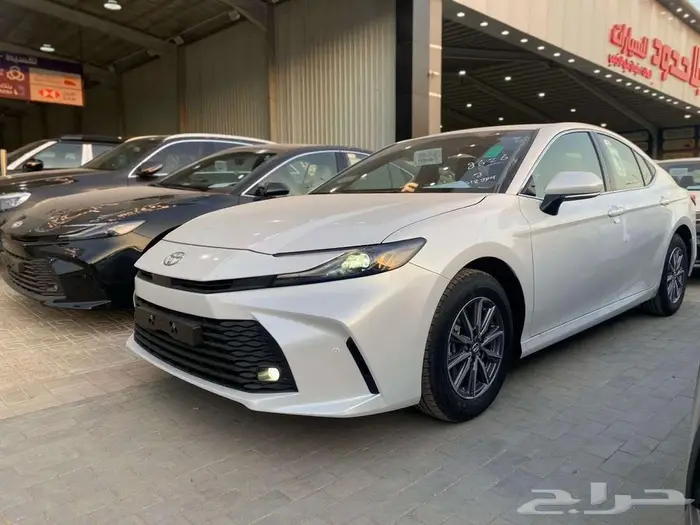 تويوتا كامري 2025 كاش استلام فوري اصفار صادر لوحات اقل سعر 0
