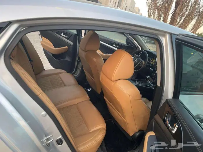 نيسان مكسيما 2018 SR فل كامل 15