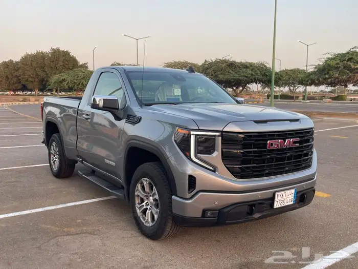 سيرا 2024 الفيشن 0