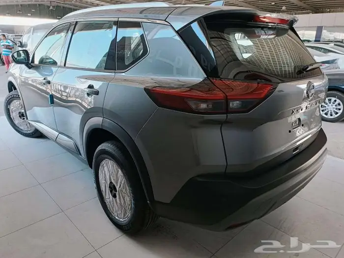 نيسان اكستريل ستاندر 7 مقاعد دبل 2025 و 2026 كاش وقسط 4