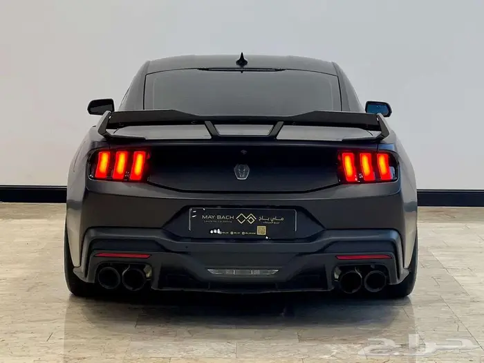 FORD MUSTANG DARCK HORSE 5