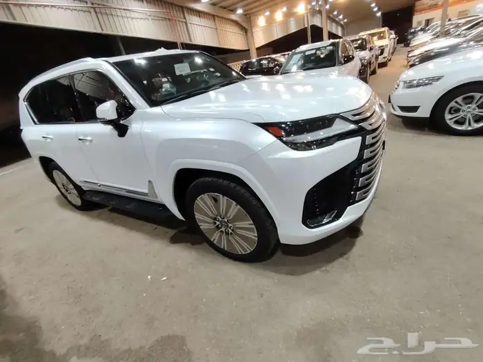 لكزس 600.BB موديل 2024 حبه فقط بنزين 3