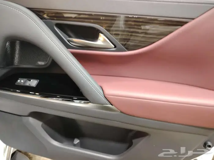 لكزس 600.BB موديل 2024 حبه فقط بنزين 25