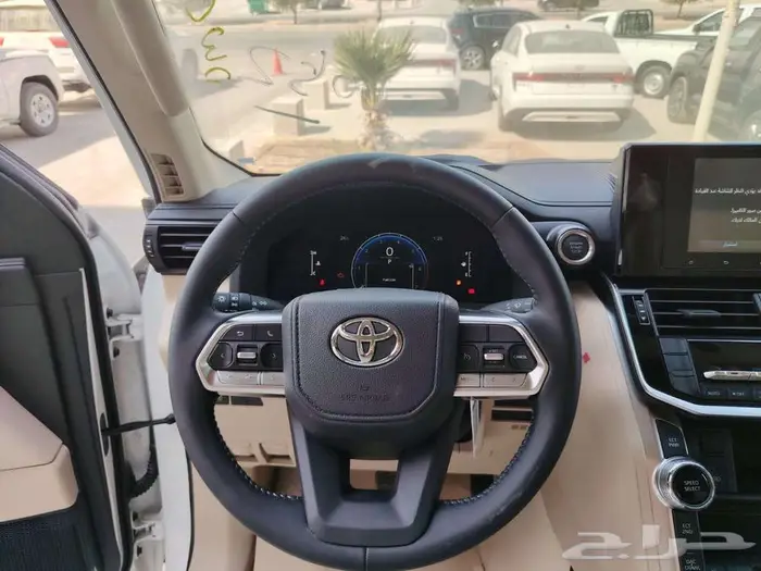 تويوتا لاندكروزر GX.R.2025هدد ونش تنفس طبيعي خليجي بنزين 4