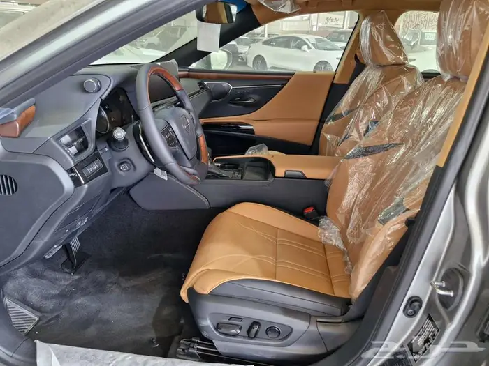 لكزس 350 DD ES تيتانيوم 2025 خليجي بااقل سعر بالسوق 3