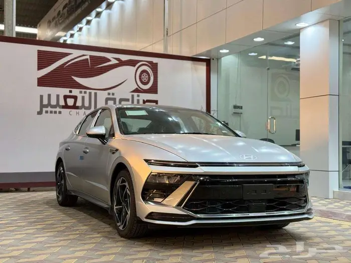 هيونداي سوناتا كومفورت موديل2025 بسعر 110400 بالضريبه 2