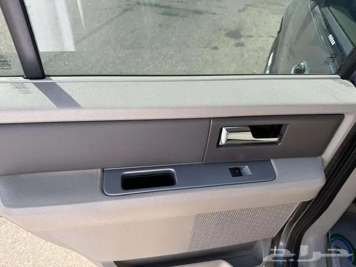 فورد اكسبيدشن 2013 41