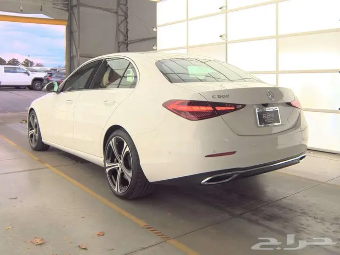 2024 Mercedes-Benz C 300 7
