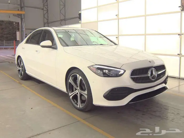 2024 Mercedes-Benz C 300 2