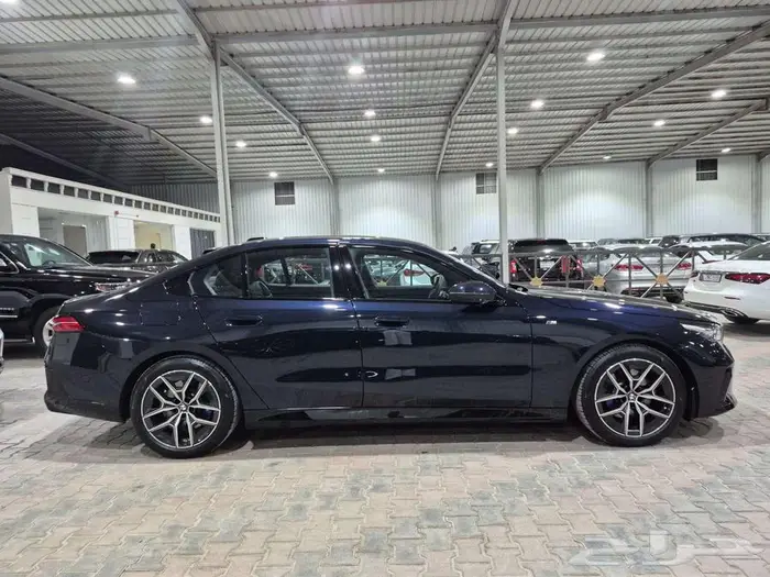 BMW520I MKIT 2024 بي ام دبليو 2024 إم كت 40