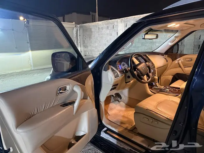 انفينتي QX80 2016 4