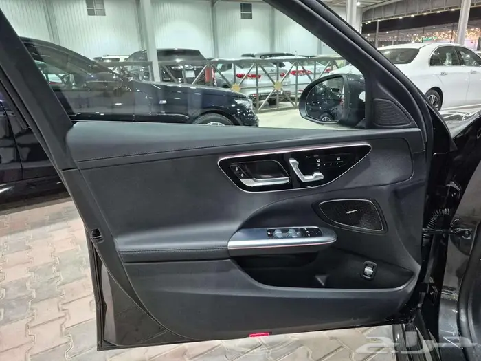 مرسيدس سي 300 2022 BENZ C300 2022 11