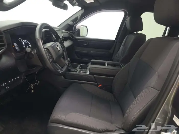 تايوتا تندرا 2025 بسعر 198 الف واصل للبيت 7