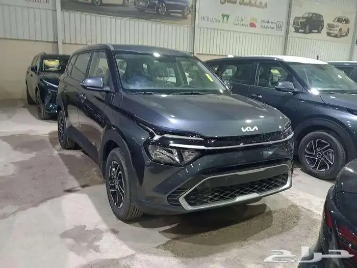 كيا كارينز 2025 مطور بسعر 70725 1