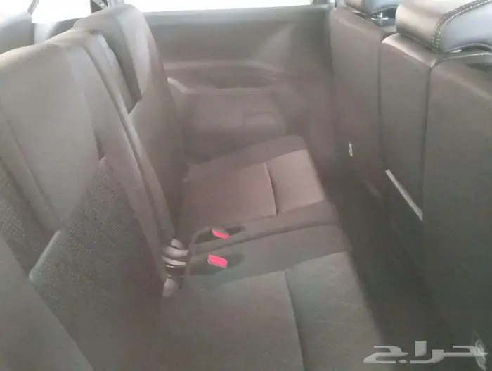 تويوتا فيلوز GLX بنزين 2025 5