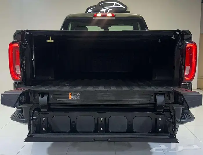 جي ام سي سييرا AT4 2023 28