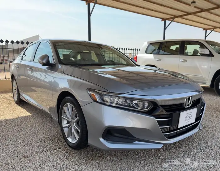 هوندا اكورد 2022 ستاندر عداد 44 الف فقط 2