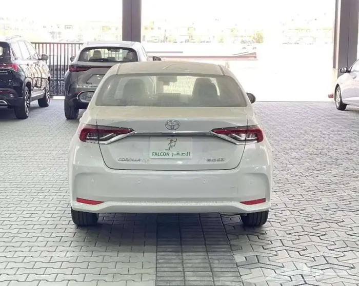 تويوتا كورولا موديل 2025 كاش و اقساط 4