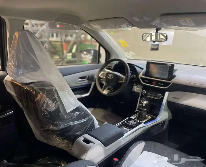 تويوتا فيلوز GLX بنزين 2025 اقساط بنوك 12