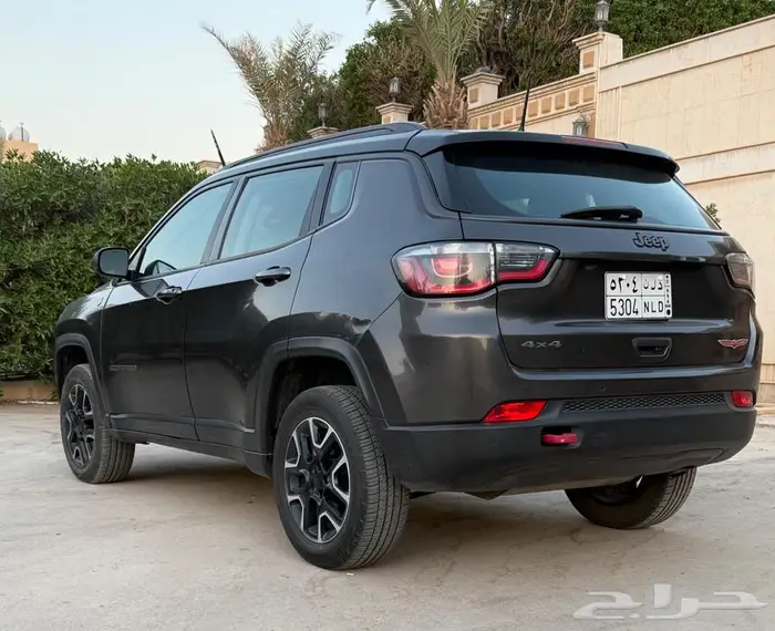 جيب كومباس تريلهوك 2019 4