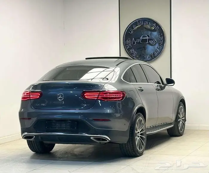 مرسيدس GLC 250 وكاله فل كامل 2019 4