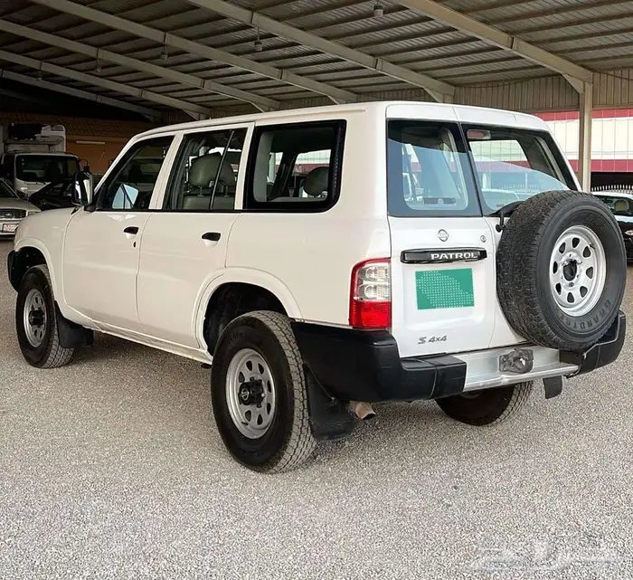 نيسان باترول قير عادي 2004 7