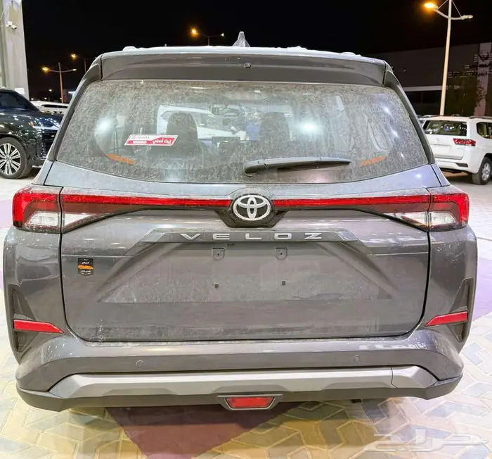 تويوتا فيلوز GLX بنزين 2025 7