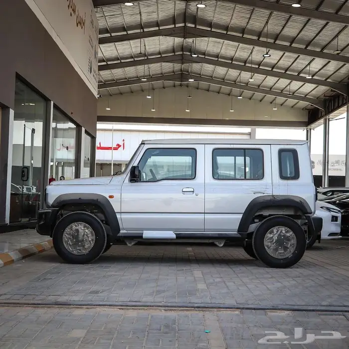 سوزوكي جمني 5 ابواب - موديل 2026 - قير اتوماتيك فل كامل 2