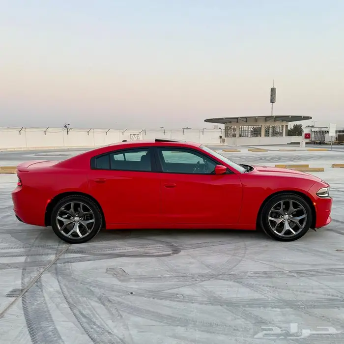 دودج تشارجر رالي لون مميز 2016  Dodge Charger Rally 2