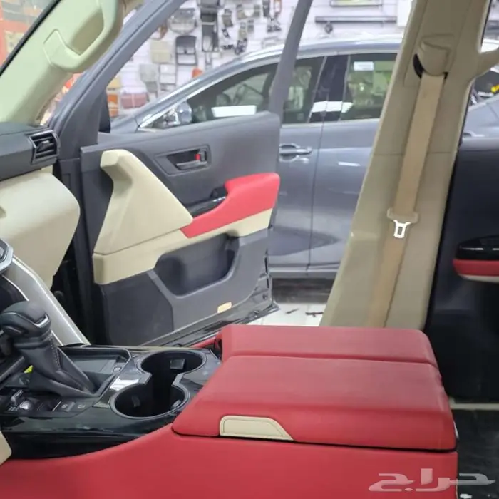 تنجيد لاندكروزر GR 2022 - 2025 من عادي الى فل 1