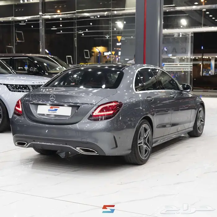 مرسيدس C200 موديل 2019 3