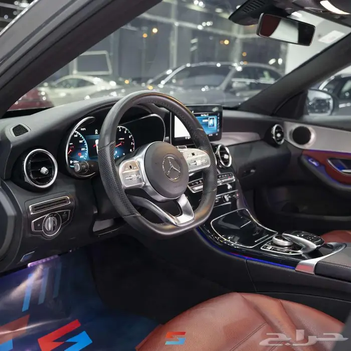 مرسيدس C200 موديل 2019 8