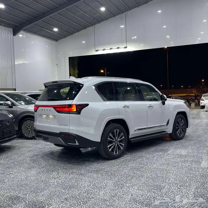 لكزس 700 LX هايبرد 2025 السعر 540500 2