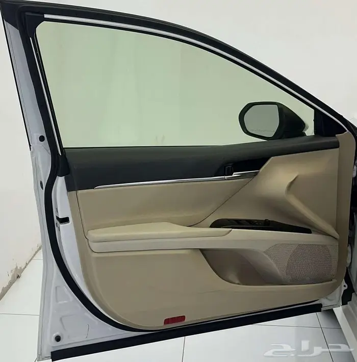 تويوتا كامري 2021 28