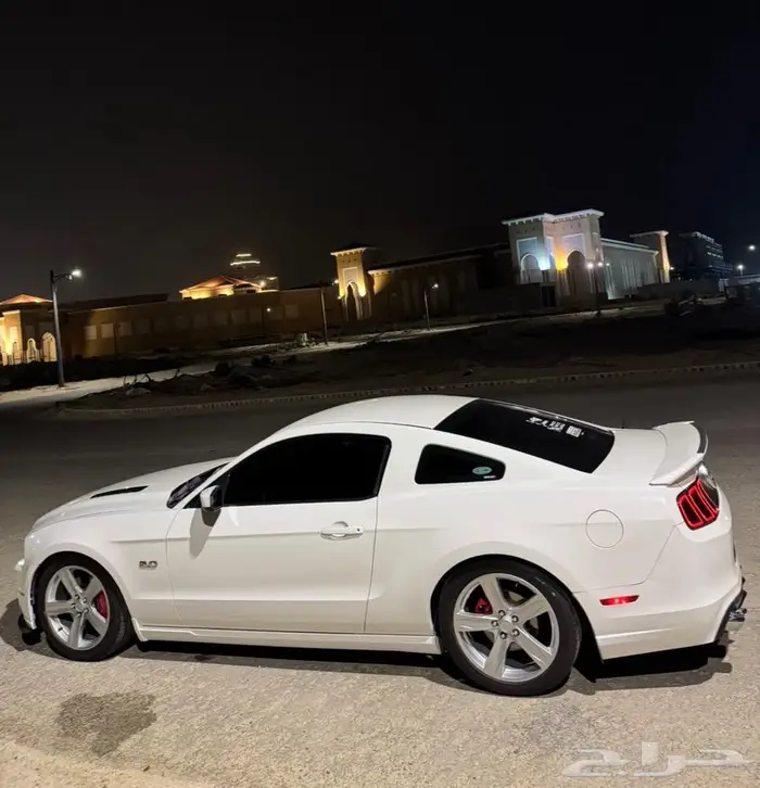 موستنج جي تي 5.0 اوتو GT V8 4