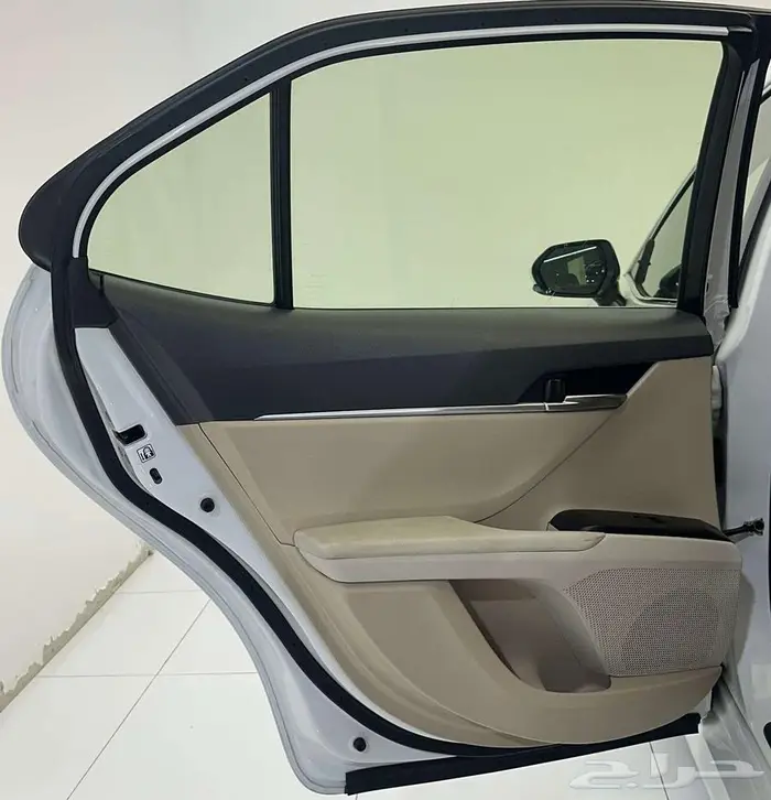 تويوتا كامري 2021 30