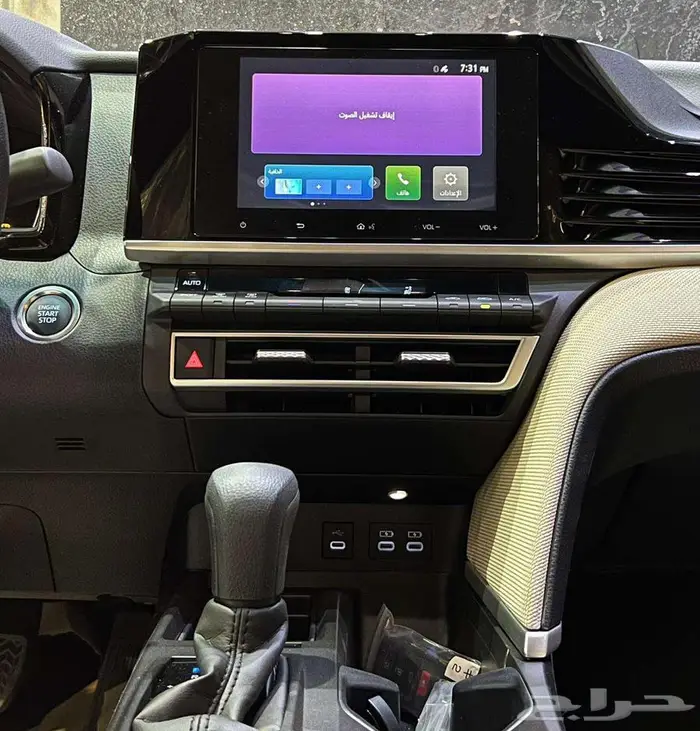 تويوتا كامري E بنزين ستاندر 7