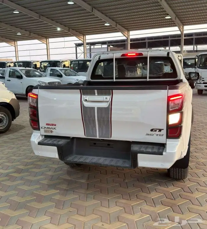 ايسوزو ديماكس GT دبل ديزل 2025 سعودي بالنقد والتقسيط 1