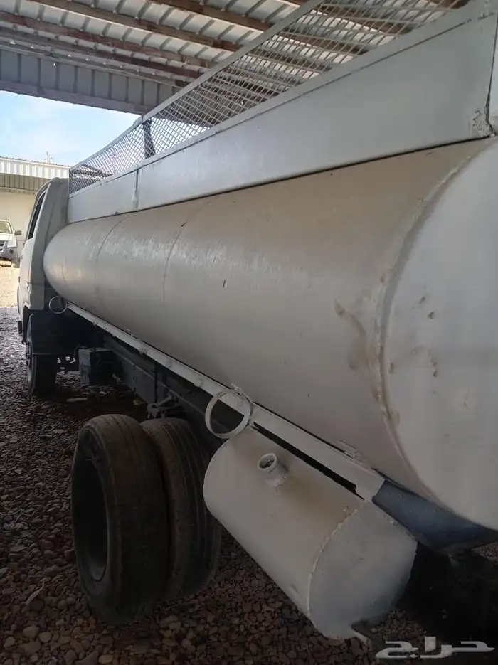 دينا تويوتا 83 3