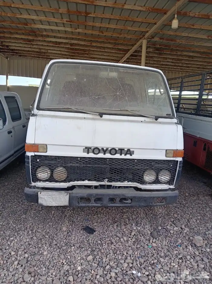 دينا تويوتا 83 1