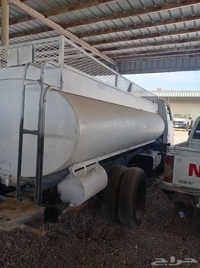 دينا تويوتا 83 8