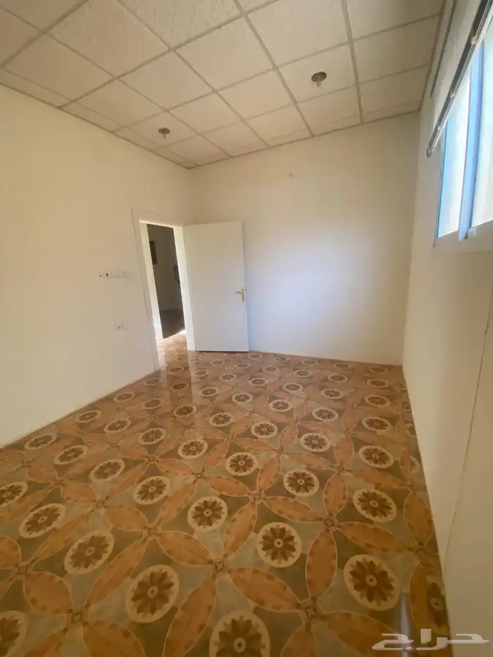 للبيع شقة على شارع البخاري 0