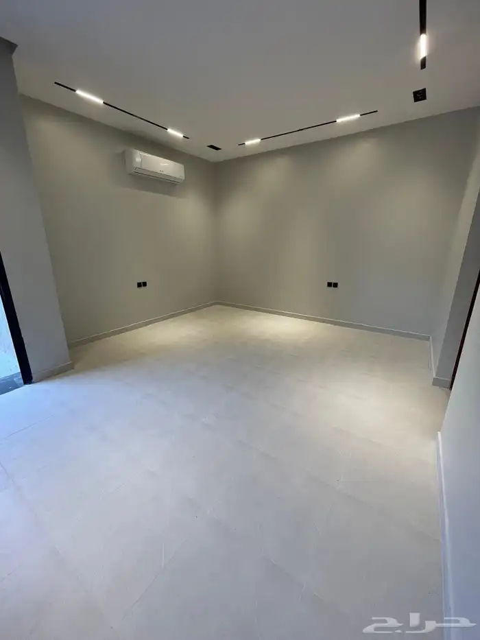ثلاث فلل للايجار حي الرمال مسك للايجار مكيفات مطبخ راكبه ا 11