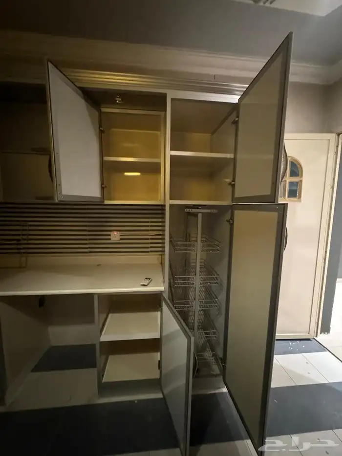 مطبخ للبيع بحالة ممتازة 4