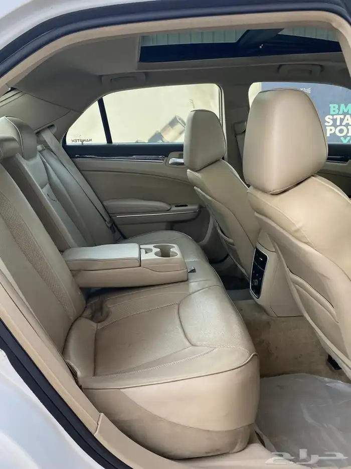 للبيع كرايزلر 2014 اعلى فئه 11