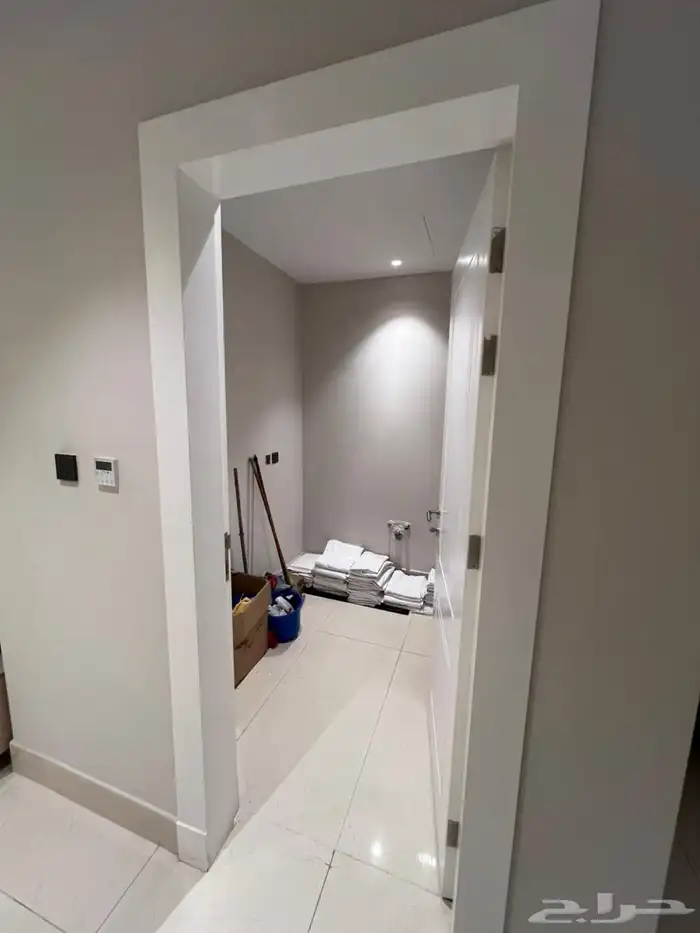 شقة فاخرة مؤثثة 3 غرف بمجمع الخوالد   حي الرحمانية 11