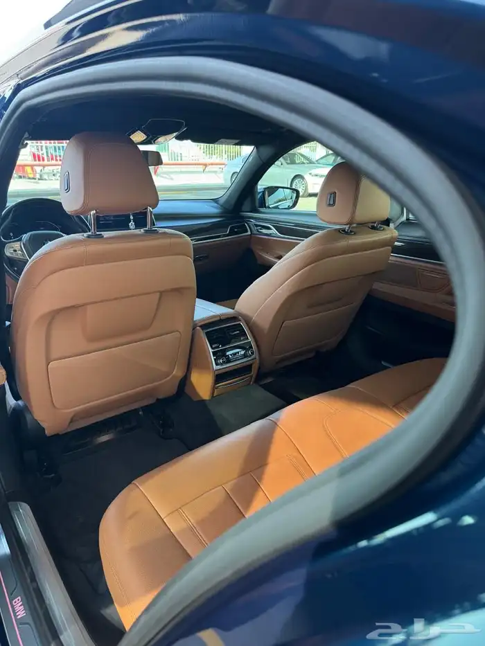 بي ام دبليو ممشى قليل 730 2021 10