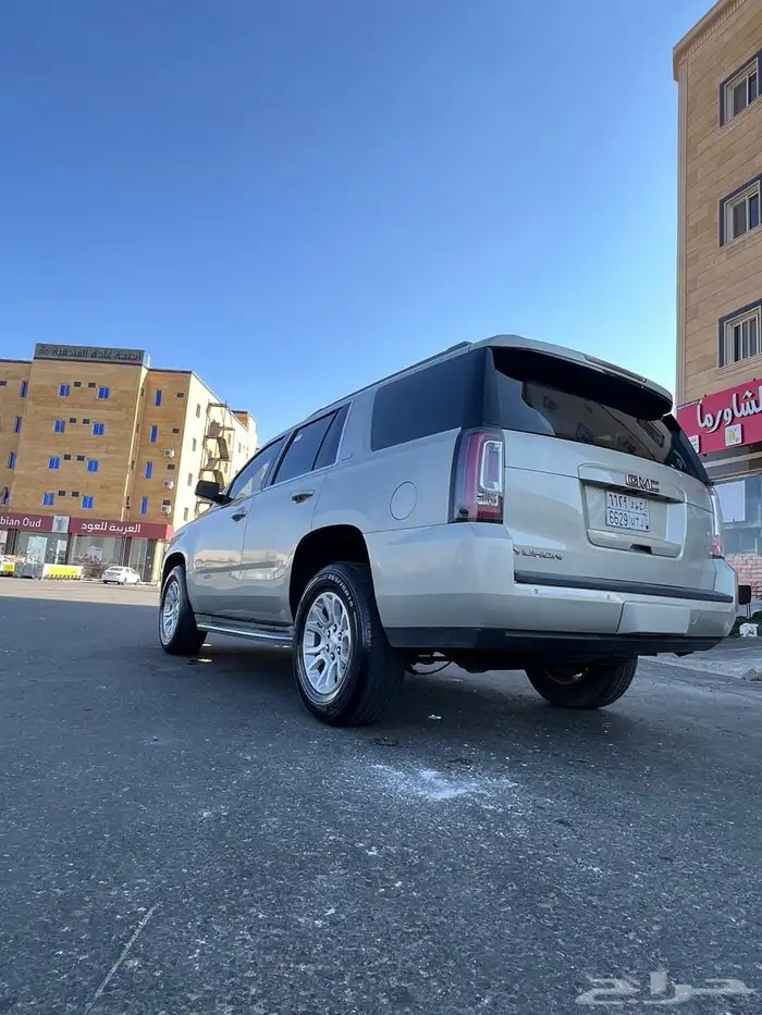 يوكن 2015 قصير سمني 9